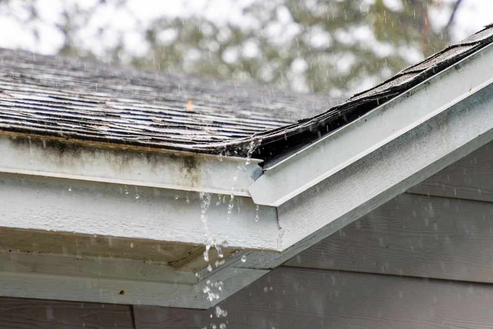 Roof Leaks During Heavy Texas Rainstorms Roof Leaks During Heavy Texas Rainstorms