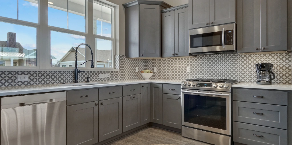 kitchen cabinet color gray