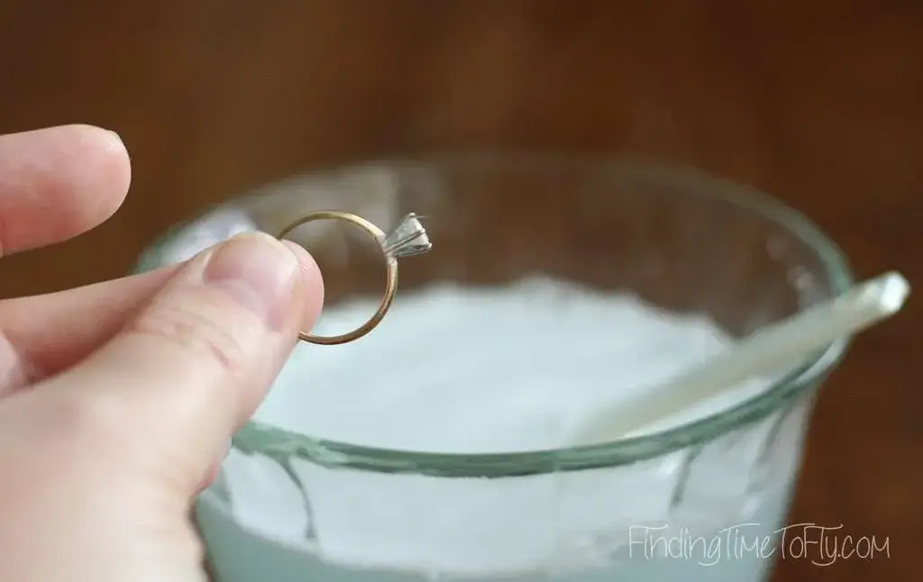 diy-jewelry-cleaner